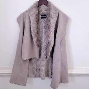 Dolce Cabo Stearling Jacket in Taupe